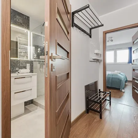 Drzewieckiego With Parking By Renters Apartmán *