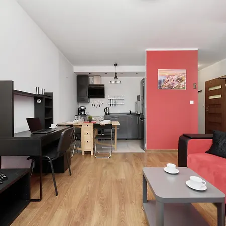 Drzewieckiego With Parking By Renters Apartmán