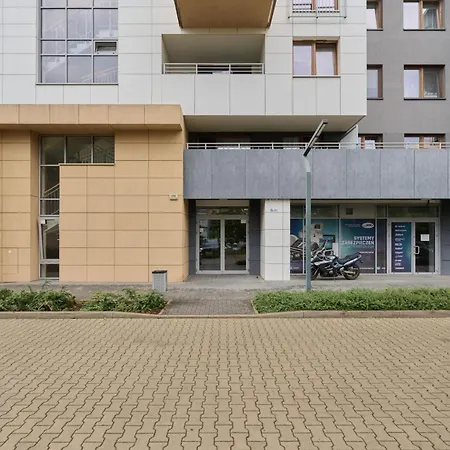 Drzewieckiego With Parking By Renters * Wroclaw